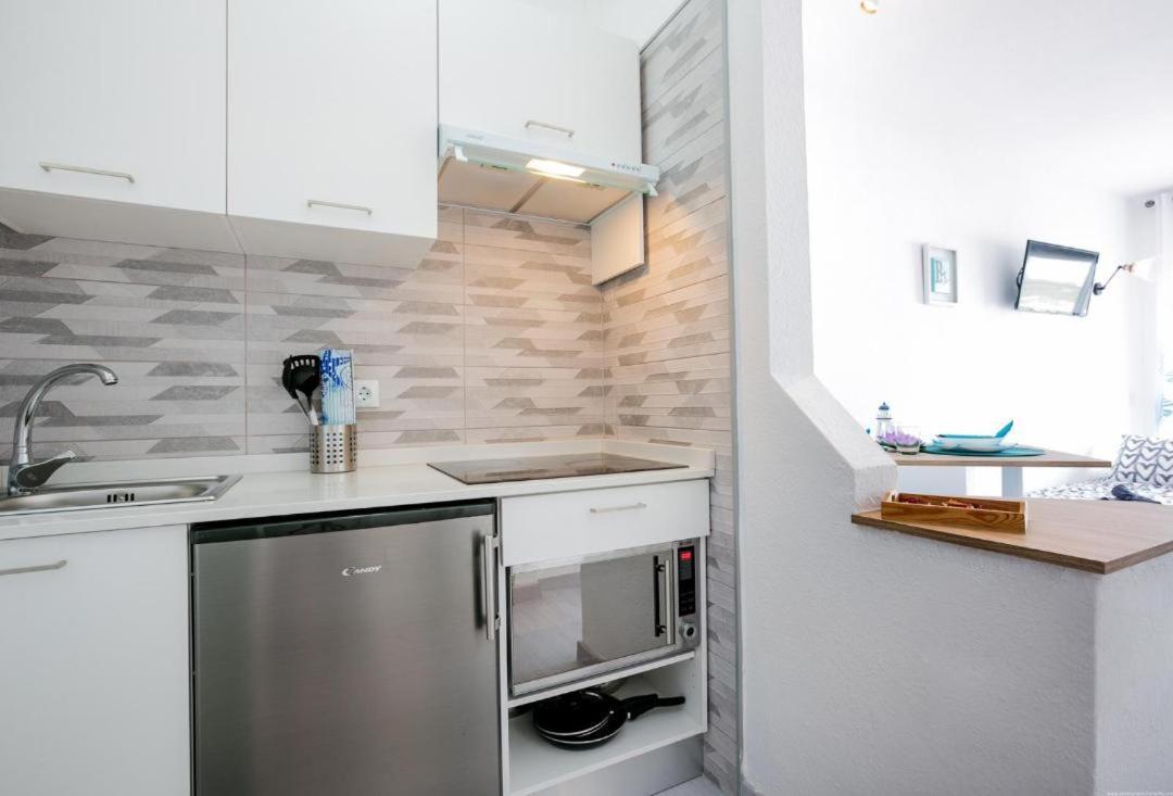 Holiday Studio With Pool Costa Adeje  Bagian luar foto